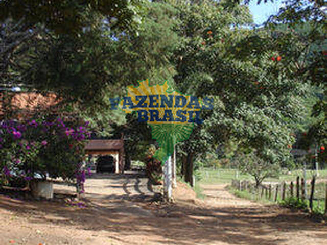 #12 - Fazenda para Venda em Cambuquira - MG